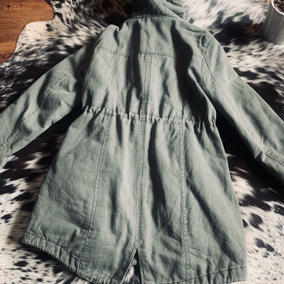 Fall Jacket - Picture 4 of 8